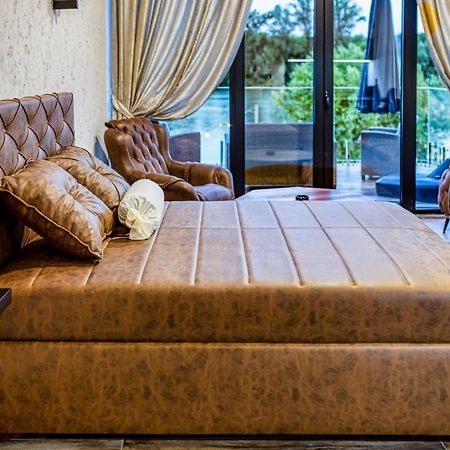 Apartmani Tiske Noci Becej Exterior photo