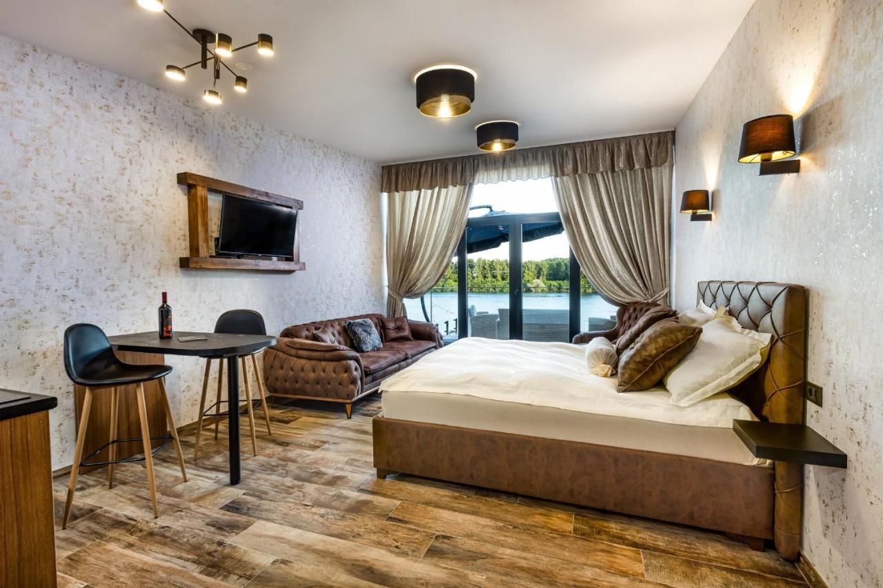 Apartmani Tiske Noci Becej Exterior photo