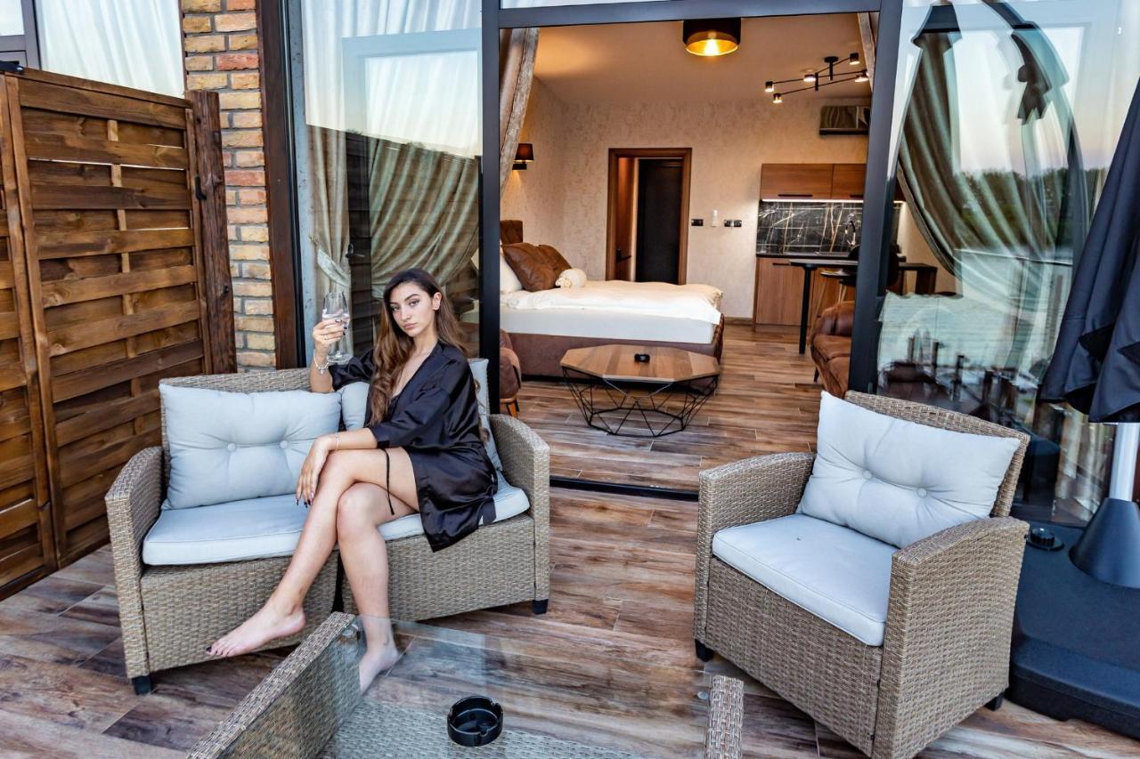 Apartmani Tiske Noci Becej Exterior photo